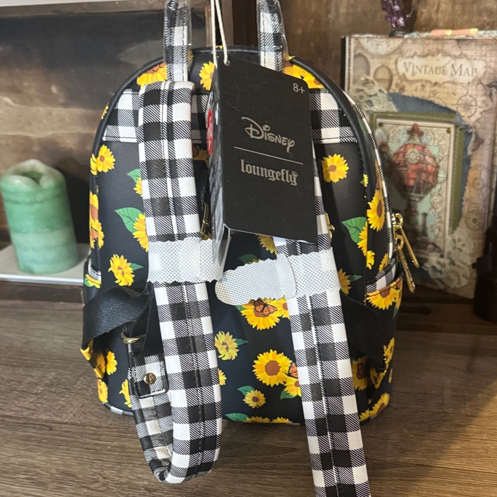 Loungefly Bambi Sunflower Backpack - Picture 3 of 4